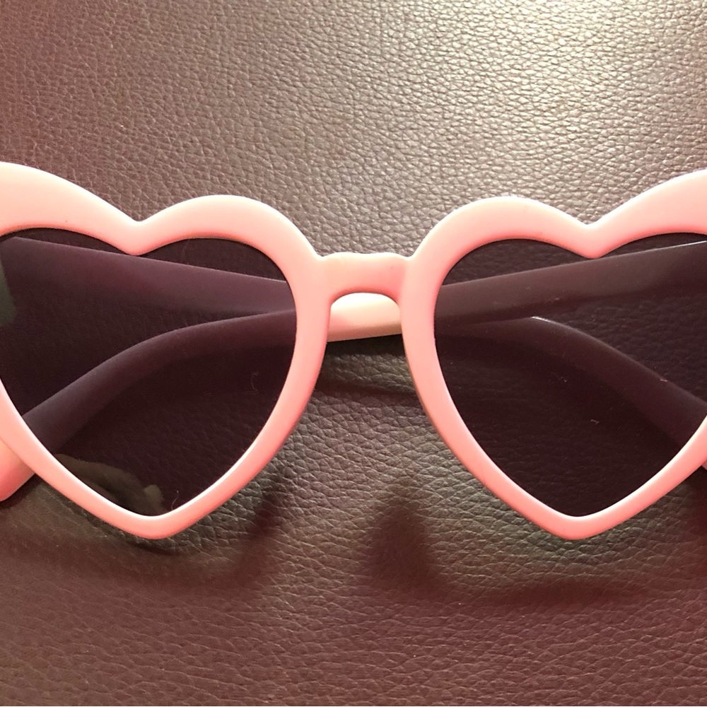 Dollzkill white heart shaped sunglasses